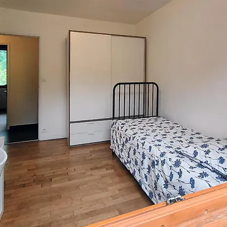 Dans Maison En Garrigue Nimoise Homestay *