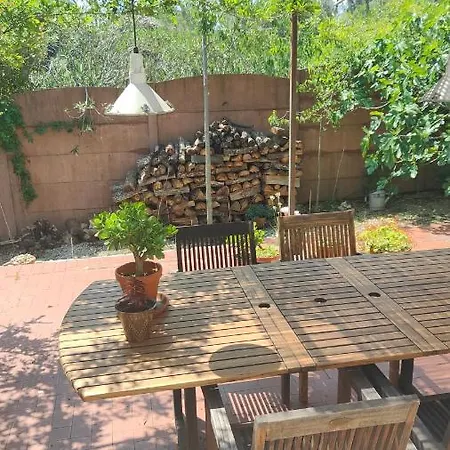 Dans Maison En Garrigue Nimoise Homestay Nimes